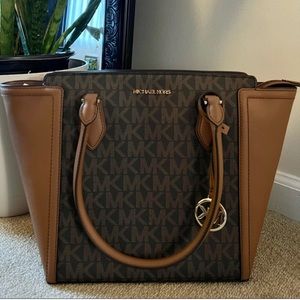 MK Large Tote Brand New